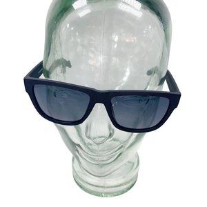 Foster Grant Black Matte Wayfarer Sunglasses